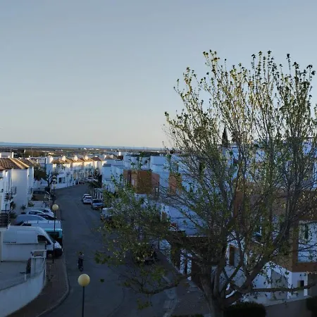 Проживание в семье Em Tavira Bicas